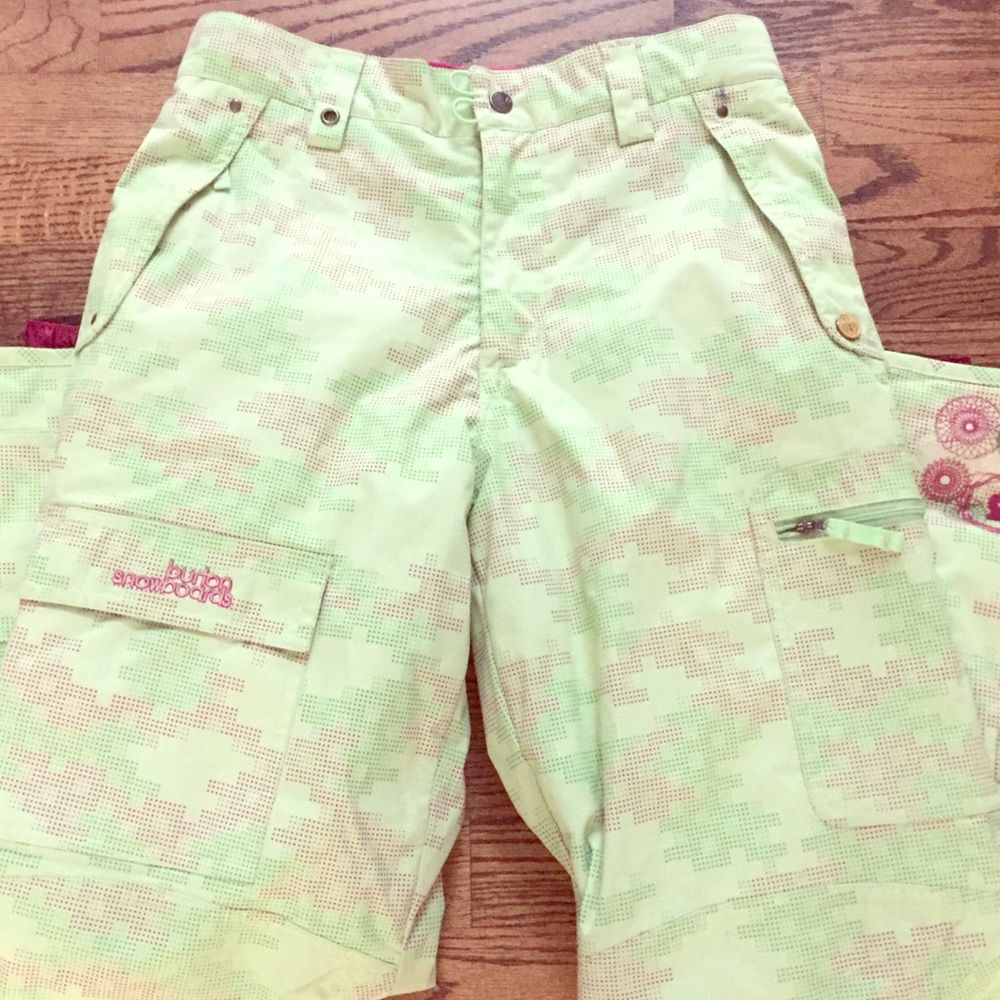 Girls Burton snowboard pants